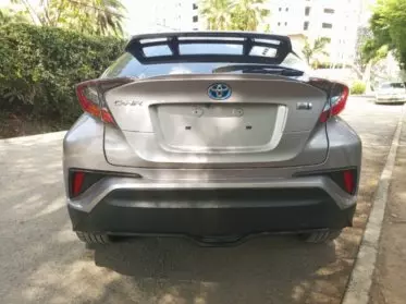 Toyota CH-R