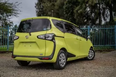 Toyota Sienta