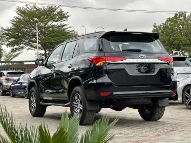 Toyota Fortuner