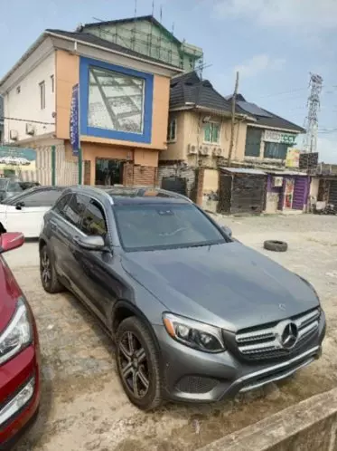 Mercedes-Benz GLC 300