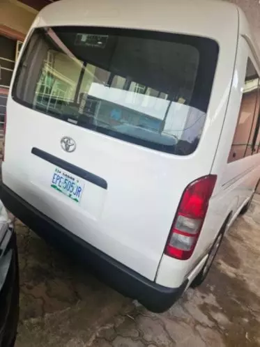 Toyota Hiace