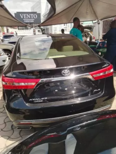 Toyota Avalon