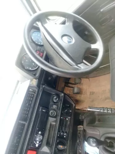 Mercedes-Benz G 230
