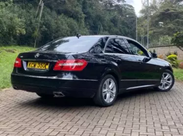 Mercedes-Benz E 250