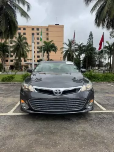 Toyota Avalon