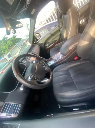 RANGE ROVER HSE LR4