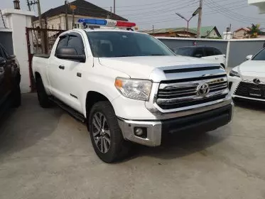 Toyota Tundra
