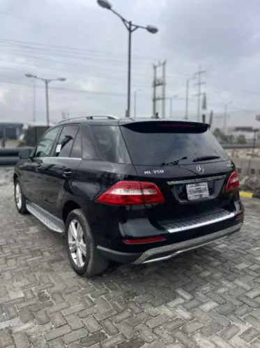 Mercedes-Benz ML 350