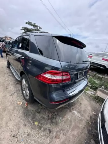 Mercedes-Benz ML 350