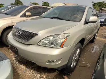 Lexus RX 330