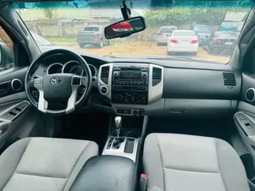 Toyota Tacoma