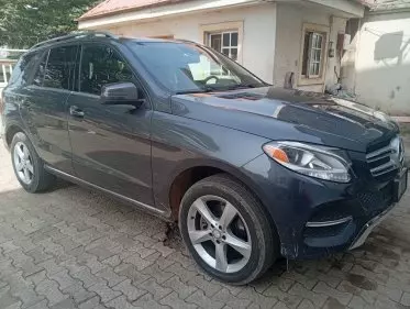 Mercedes-Benz GLE 350