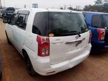 Toyota Raum