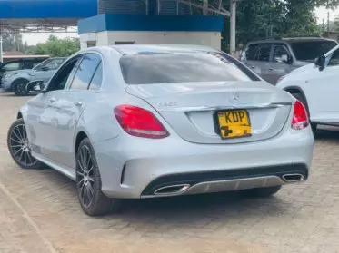 Mercedes-Benz C 250