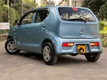 SUZUKI alto
