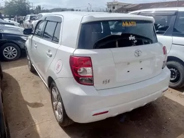 Toyota Ist