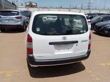 Toyota Succeed