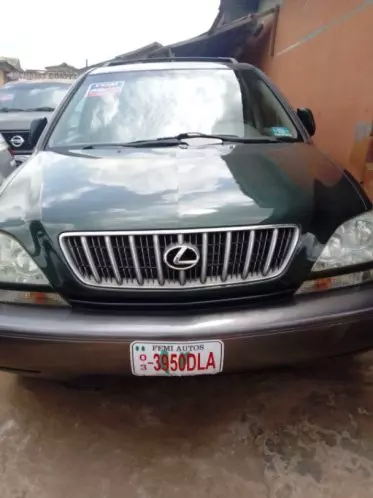 Lexus RX 300
