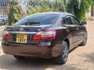 Toyota Premio