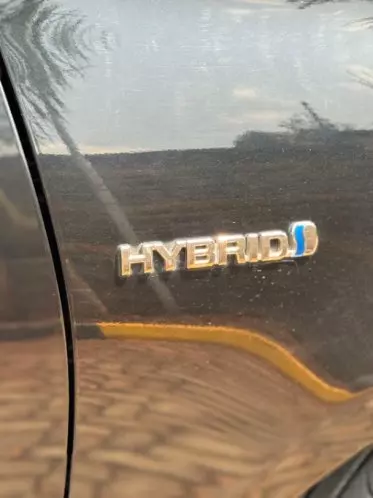 Toyota Sienta Hybrid