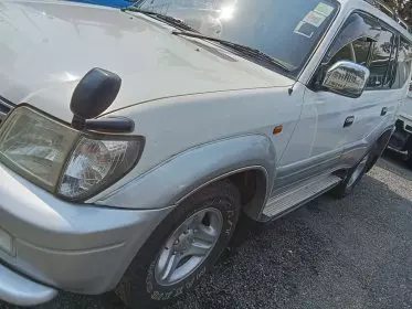 Toyota Landcruiser Prado