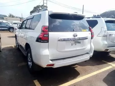 Toyota Landcruiser Prado