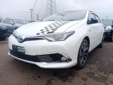 Toyota Auris Hybrid