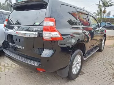 Toyota Land Cruiser Prado TX L