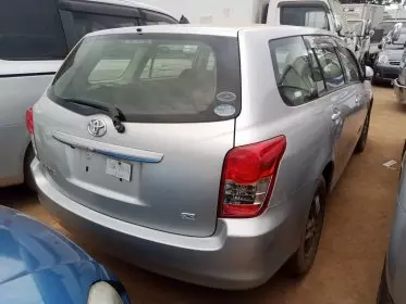 Toyota Fielder 