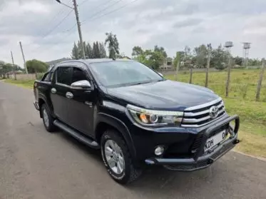 Toyota Hilux Revo 