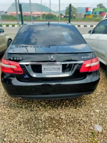 Mercedes-Benz E 350
