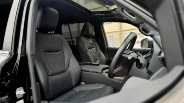 Toyota LAND CRUISER 300 LC300