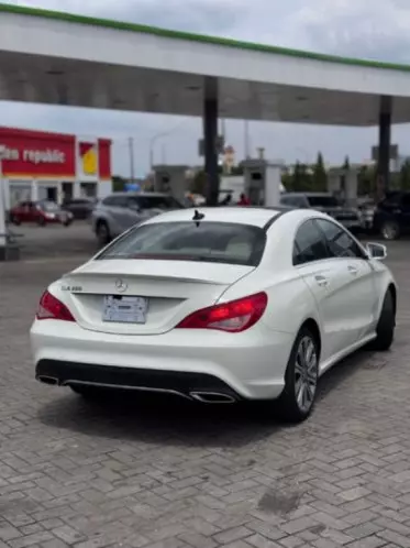 Mercedes-Benz CLA 250