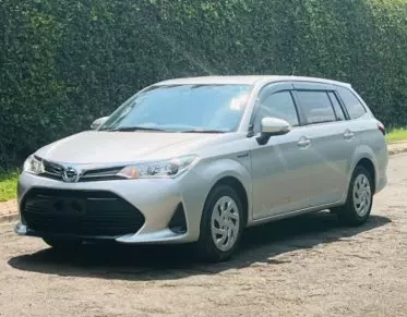 Toyota Fielder hybrid 