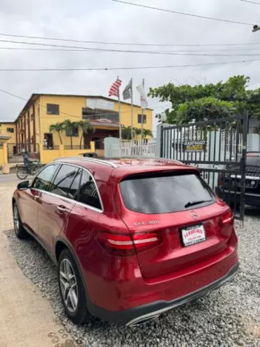 Mercedes-Benz GLC 300