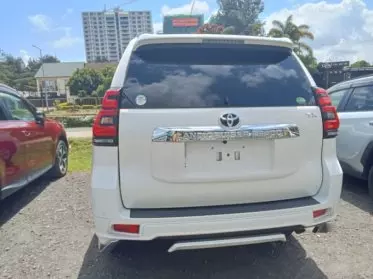 Toyota Landcruiser prado TX