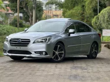 Subaru Legacy B4