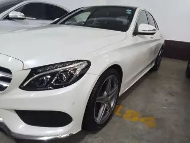 Mercedes-Benz C 180