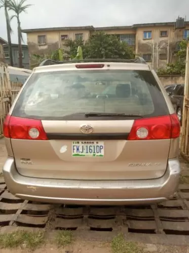 Toyota Sienna