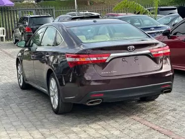 Toyota Avalon
