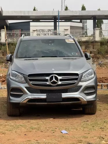 Mercedes-Benz GLE 350