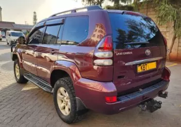Toyota Landcruiser Prado