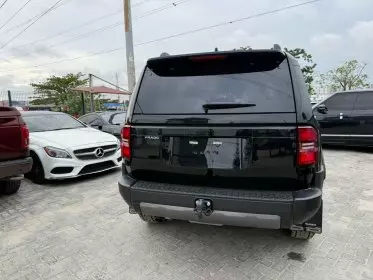 Toyota Landcruiser Prado