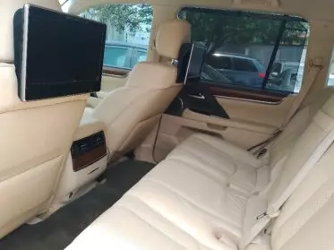 Lexus LX 570