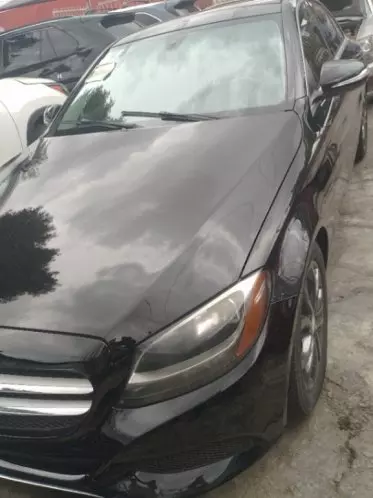Mercedes-Benz C 300