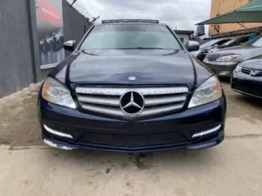 Mercedes-Benz C 300