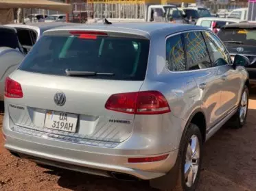 Volkswagen Touareg
