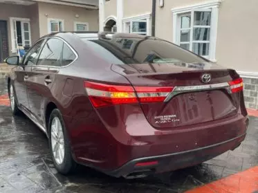 Toyota Avalon
