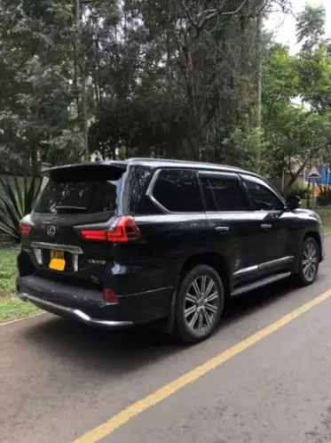 Lexus LX 570