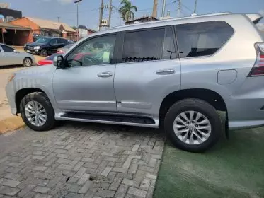 Lexus GX 460